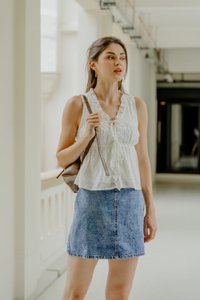 Audrina Eyelet Ribbon Top In White (XL)