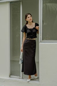 Mina Mermaid Hem Midi Skirt In Black
