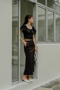 Mina Mermaid Hem Midi Skirt In Black