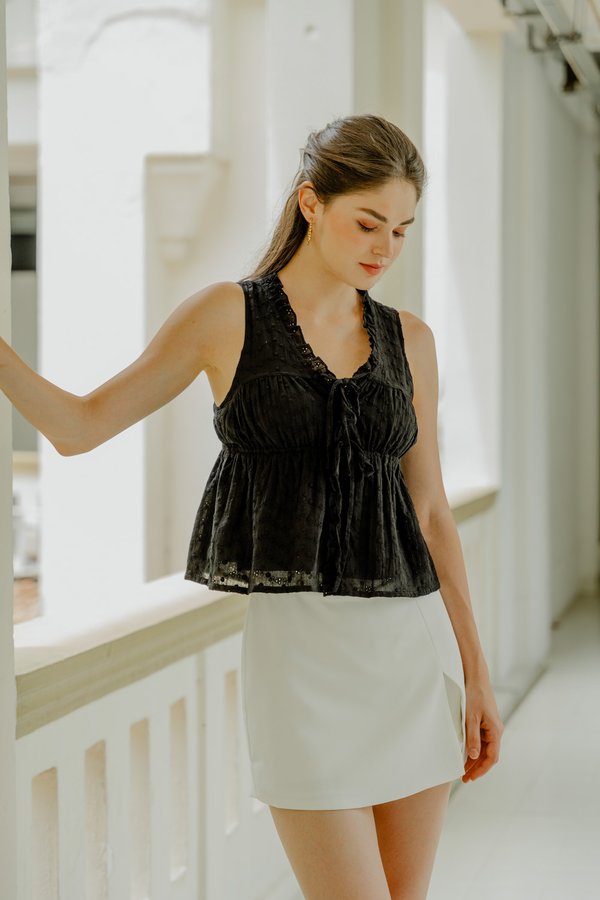 Audrina Eyelet Ribbon Top In Black