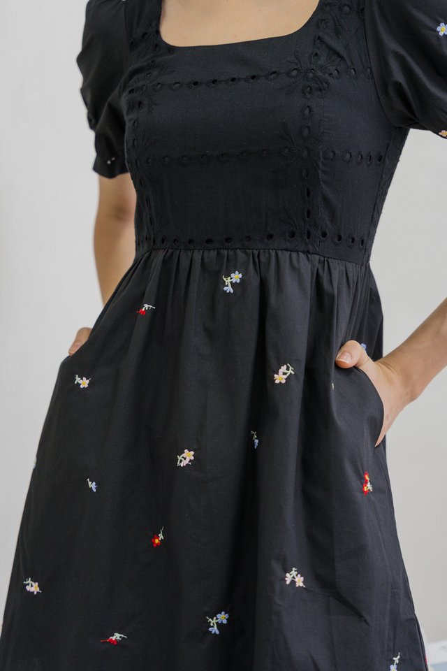 Brynn Mini Floral Embroidery Eyelet Dress In Black (XS)