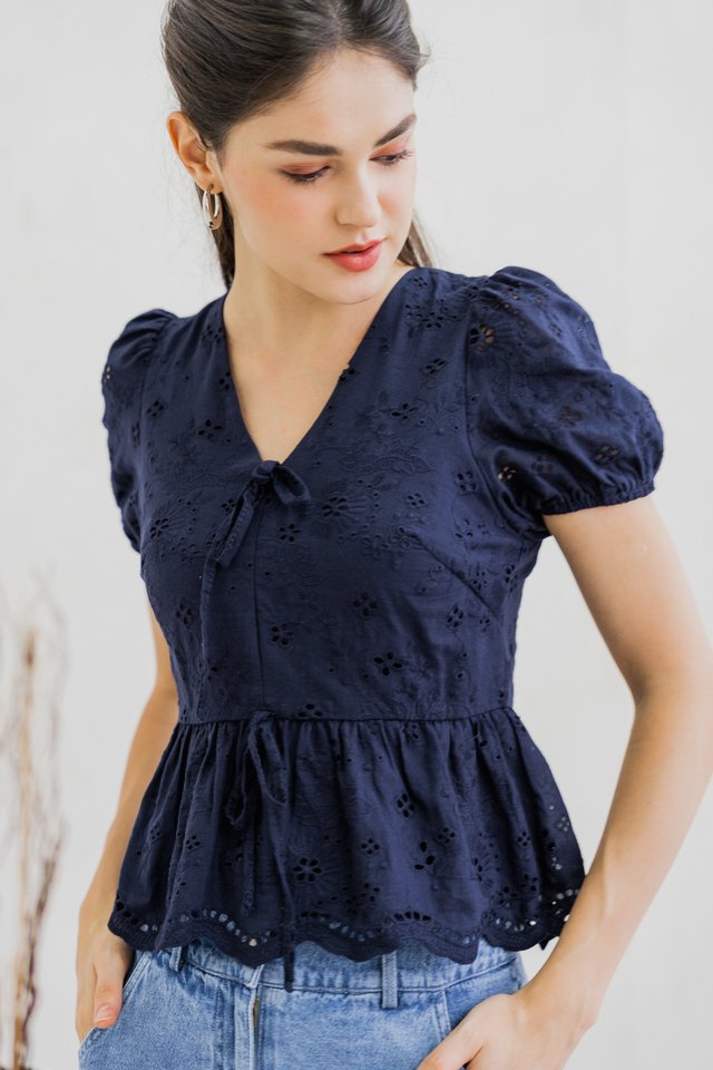 Ela Eyelet Ribbon Top In Navy