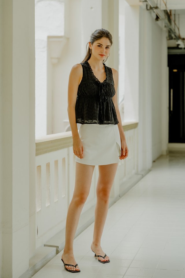 Audrina Eyelet Ribbon Top In Black