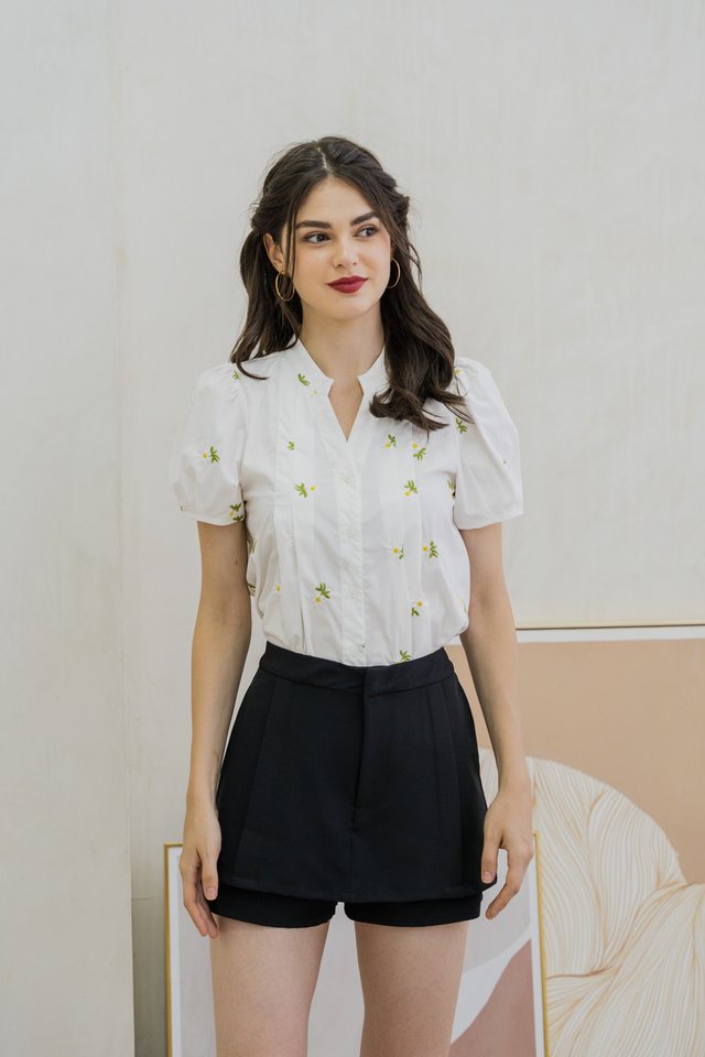 Sierra Embroidery Button Top in White