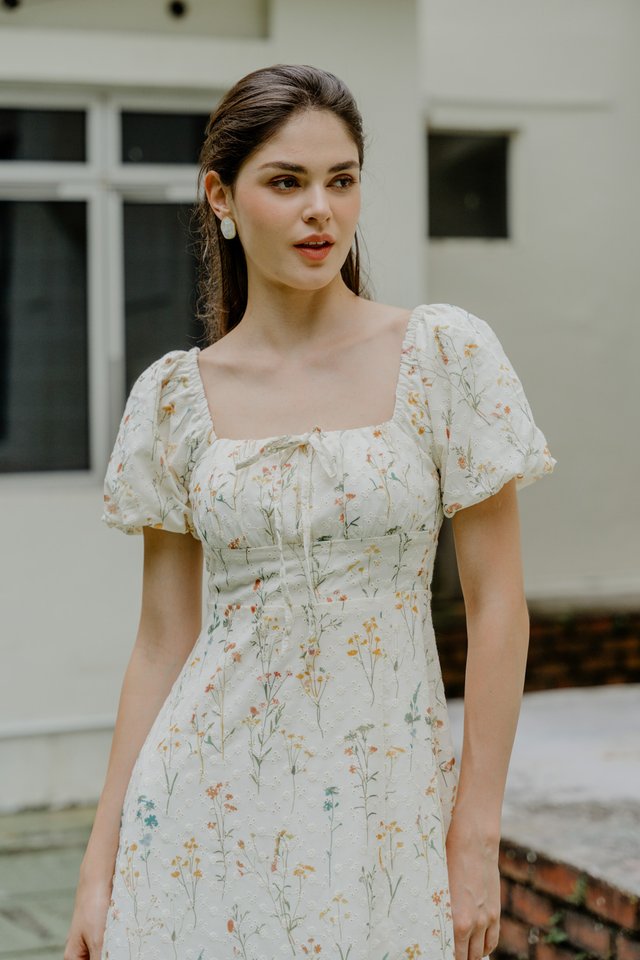 Cynthia Blossom Ribbon Midi Dress In Cream (XS)