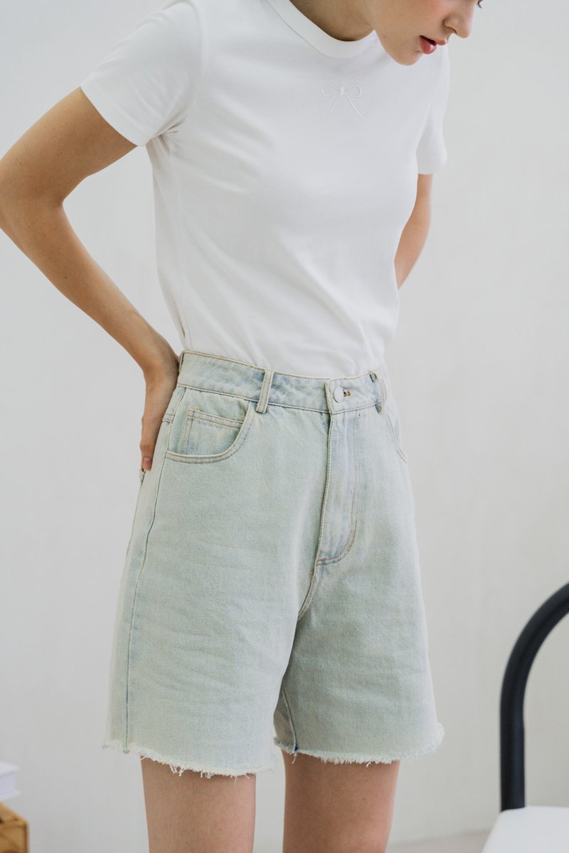 Trace Denim Jorts in Light Wash (XS)