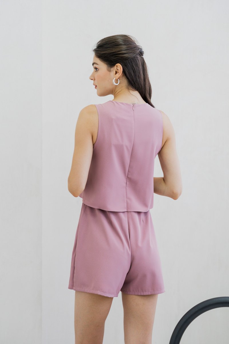 Evangeline Layered Romper In Pink