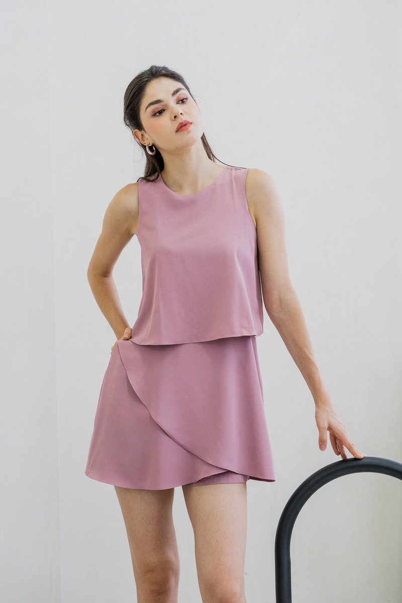Evangeline Layered Romper In Pink