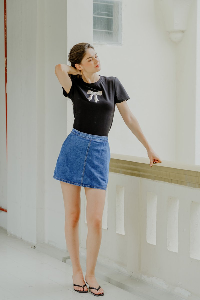 Charlene Denim Pocket Skort In Dark Wash