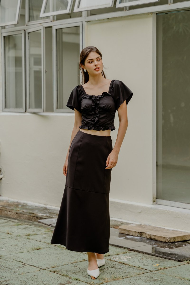 Mina Mermaid Hem Midi Skirt In Black