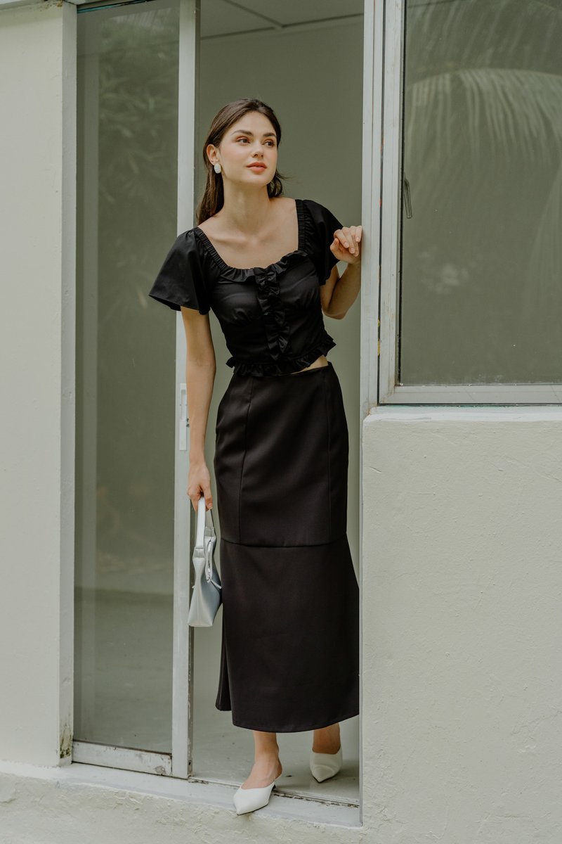 Mina Mermaid Hem Midi Skirt In Black