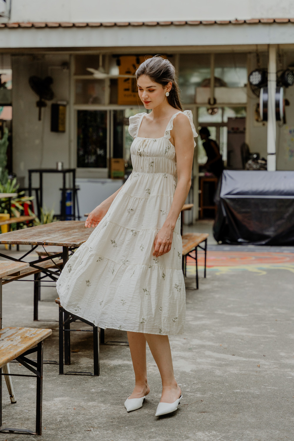Emmelly Tube Midi Dress (Cream)