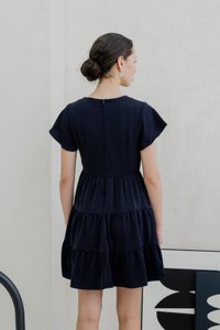 Vivi Pleated Tiered Dress In Navy (XS)