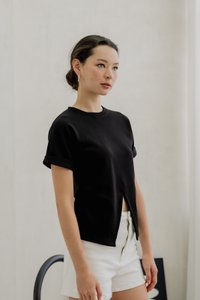 Rae Side Ruched Top In Black (XS)
