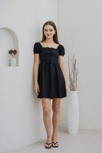 Greer Ribbon Puffed Sleeve Dress In Black (XS)