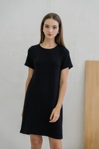 Nancy Knit Shift Dress In Black (XS)
