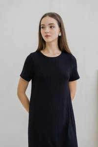 Nancy Knit Shift Dress In Black (XS)