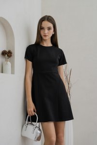 Carmen Panelled Dress In Black (XS)