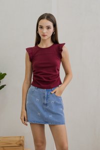 Roxanne Side Ruched Cotton Top In Wine
