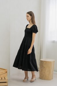 Shyla Smocked Tiered Maxi Dress In Black (XS)