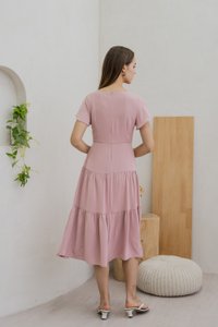 Faron Flare Sleeve Tiered Midi Dress In Pink (XS)