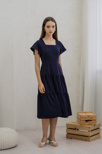 Faron Flare Sleeve Tiered Midi Dress In Navy (XS)