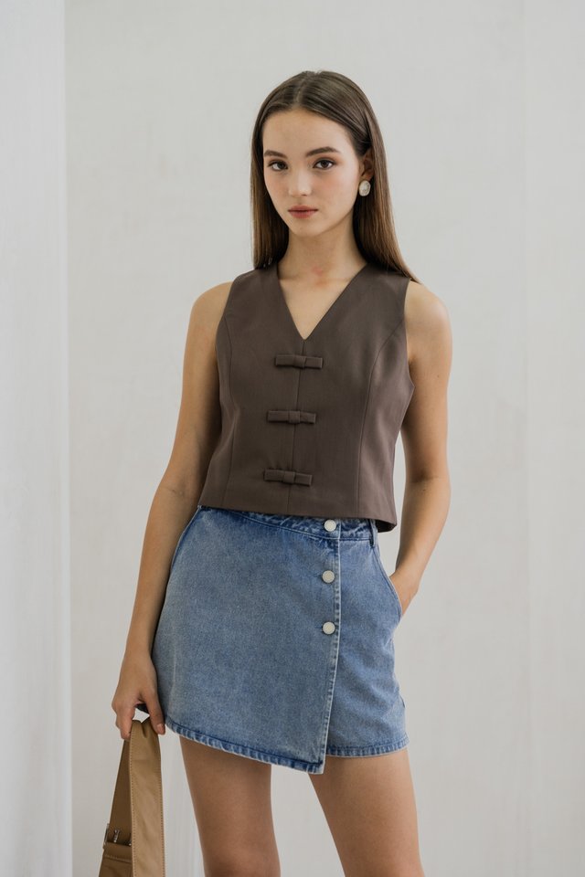 Venus Bow Vest Top In Cocoa 