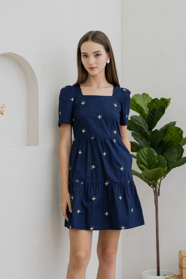 Rosette Floral Embroidered Tiered Dress In Navy