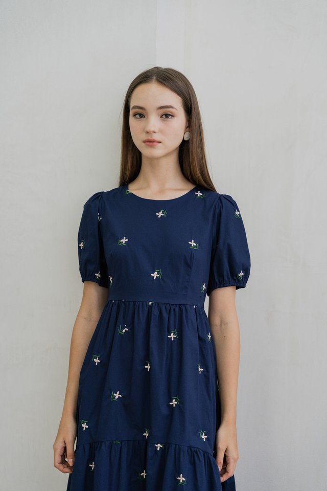 Rosette Floral Embroidered Maxi Dress In Navy