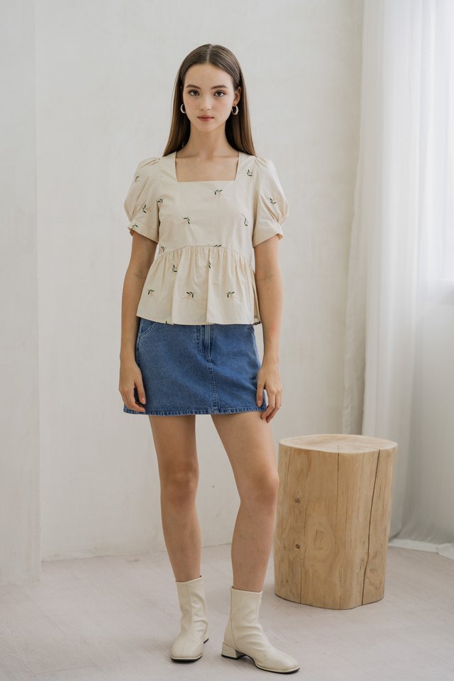 Rosette Embroidered Babydoll Top In Cream
