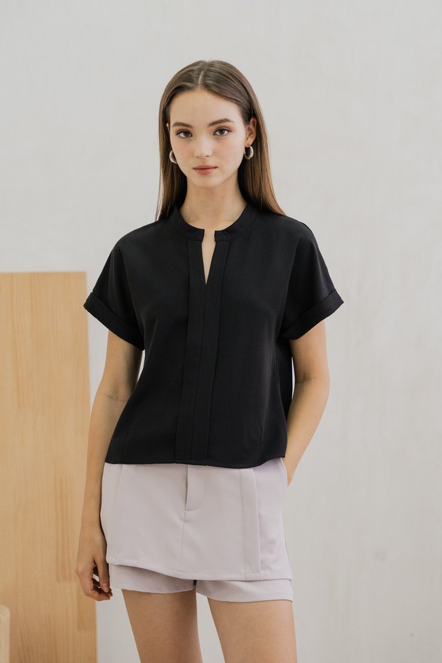 Merie Mandarin Collar Top In Black