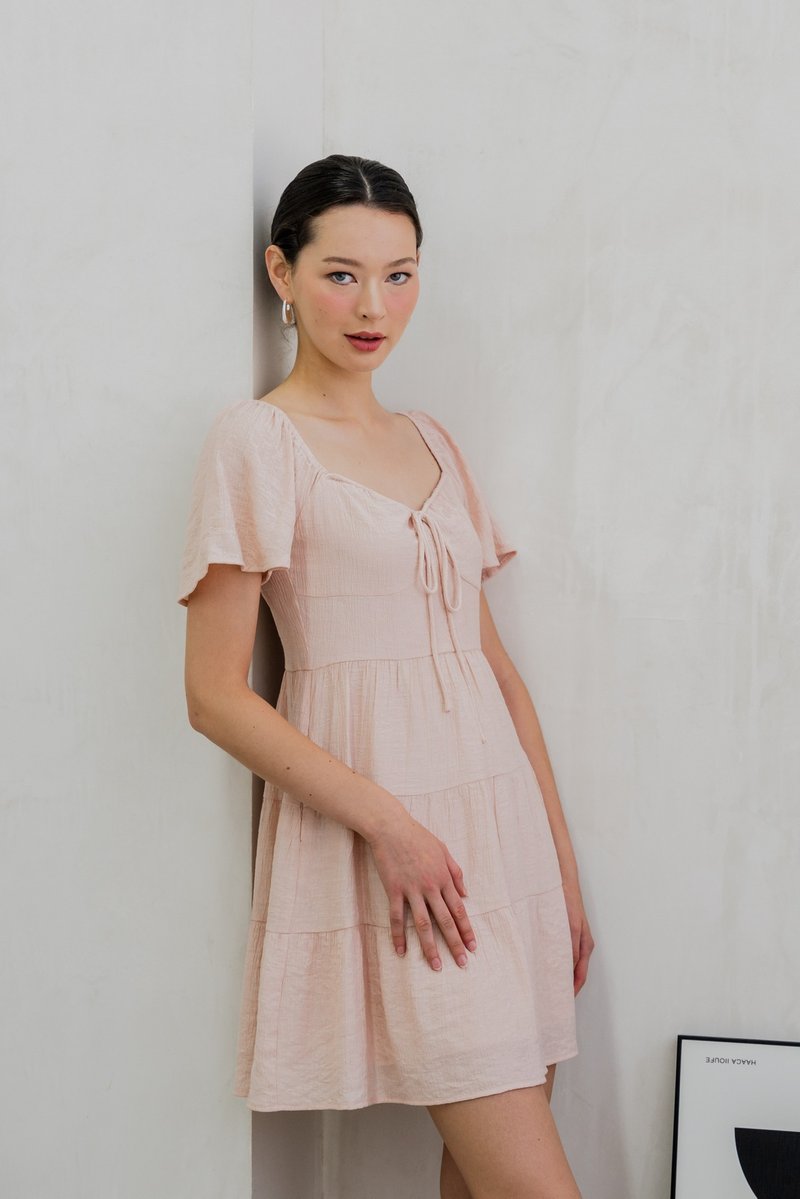 Gracie Textured Tiered Dress In Pink (XS)