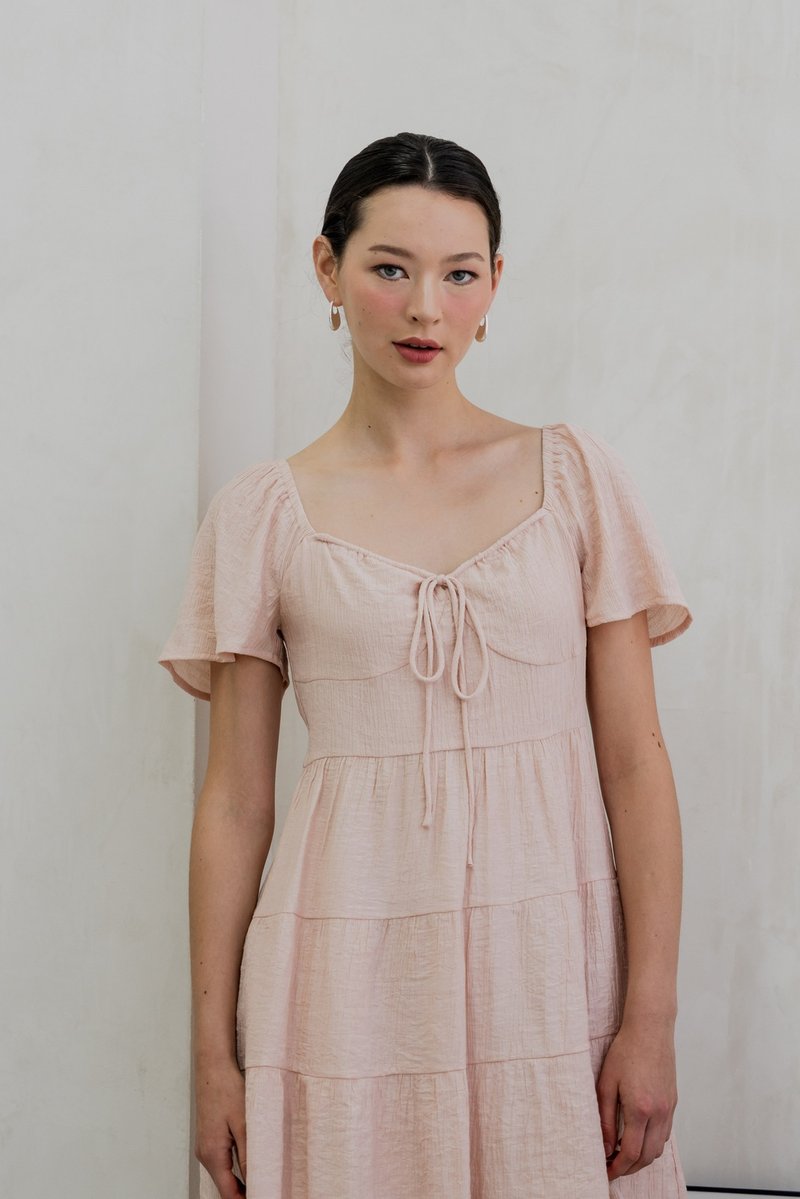 Gracie Textured Tiered Dress In Pink (XS)