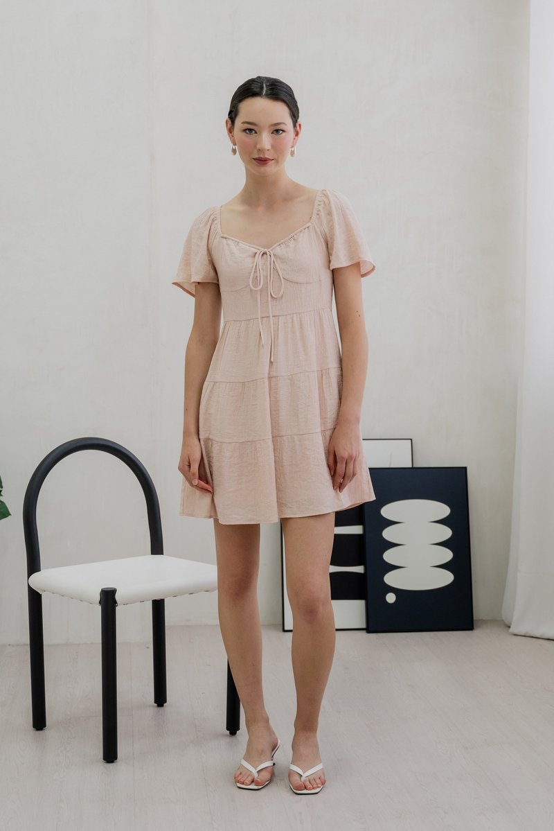 Gracie Textured Tiered Dress In Pink (XS)