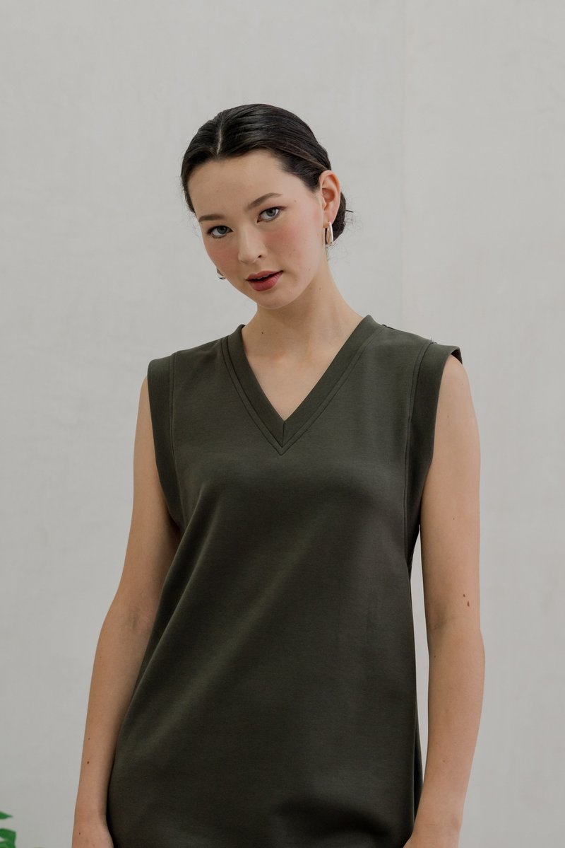 Cassidi Capped Sleeve Basic Dress In Olive (XXL)