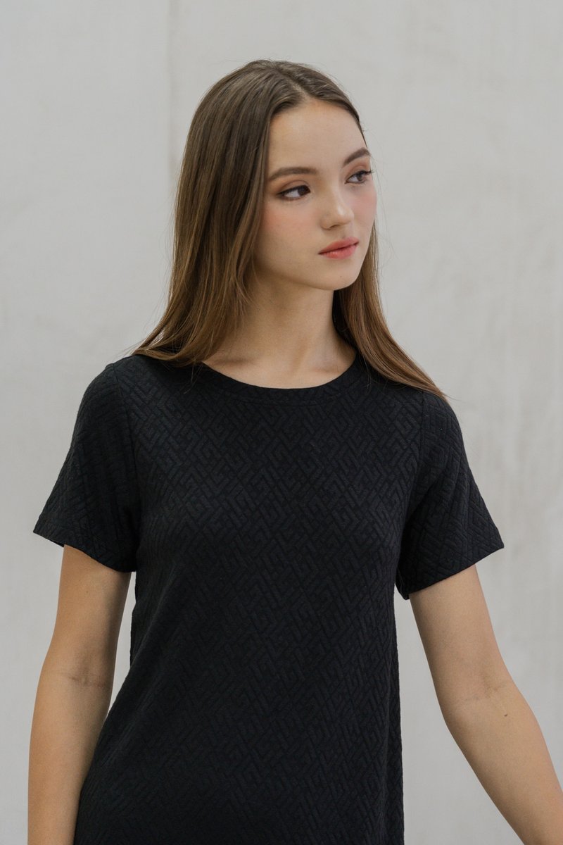 Krystel Knit Shift Dress In Black (XS)