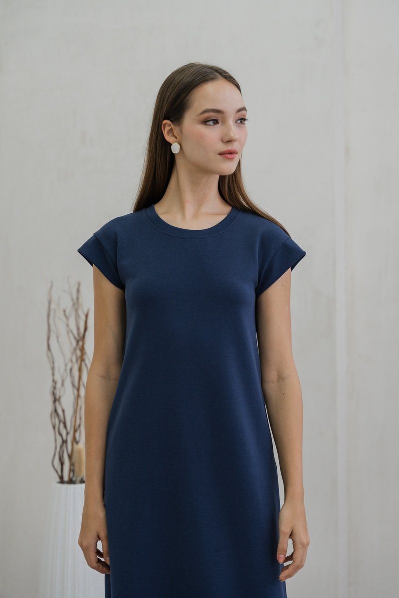Braelynn Basic Midi Dress In Navy (XS)