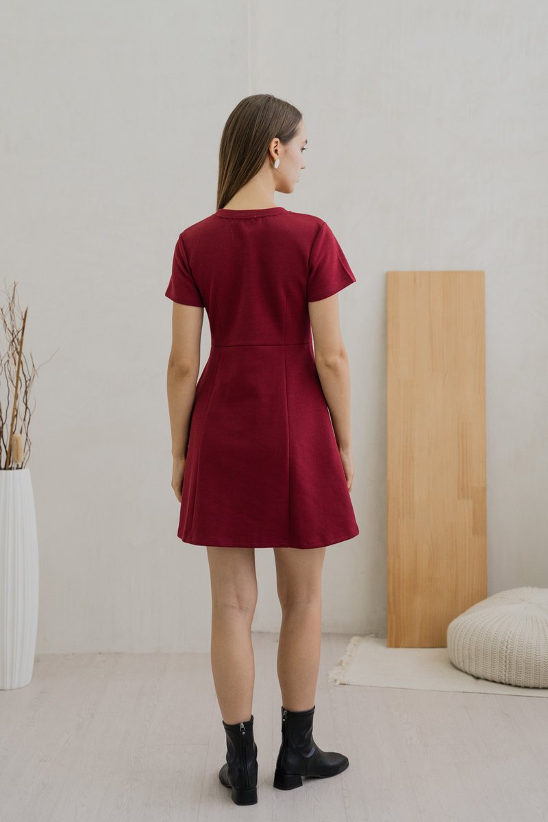 Carmen Panelled Dress In Wine (XS)