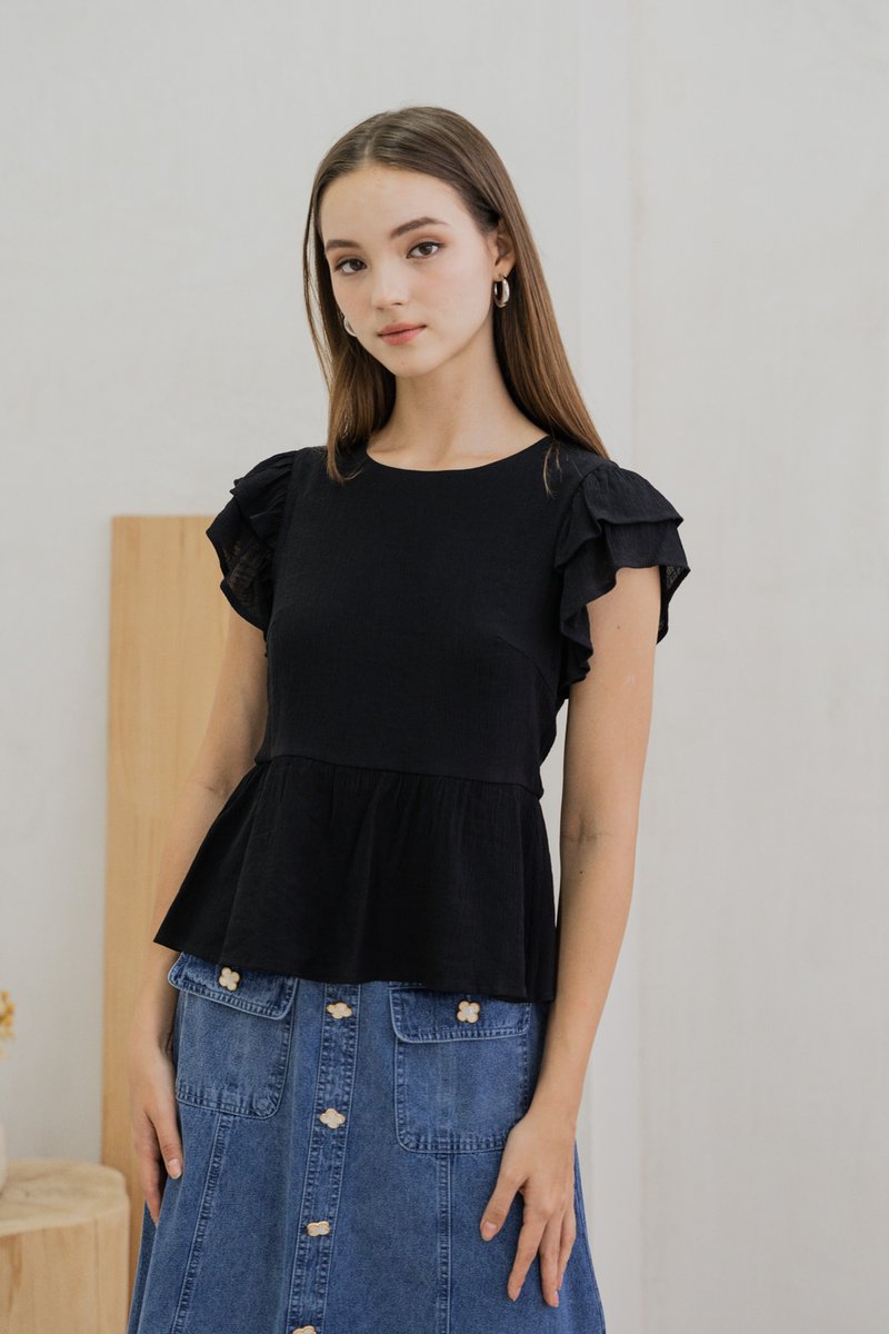 Tricia Flutter Sleeve Top In Black (XS)