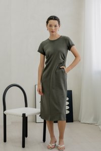 Civa Side Ruched Midi Dress In Olive (XS)