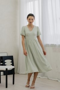 Paisley Puffed Sleeve Empire Midi Dress In Sage