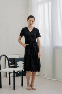 Esme Empire Eyelet Midi Dress In Black (XS)