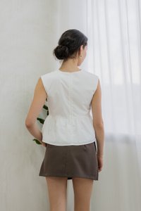 Posie V Neck Ribbon Peplum Top In White (XL)