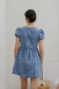 Doa Puffed Sleeve Denim Dress (XXL)