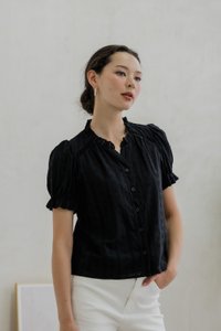 Bettany Eyelet Button Top In Black (XS)