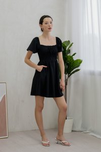 Rowana Ribbon Smocked Dress In Black (XS)