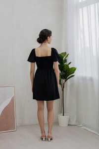 Rowana Ribbon Smocked Dress In Black (XS)