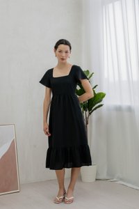 Feliz Flare Sleeve Midi Dress In Black (XS)