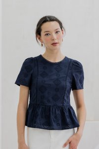 Cove Eyelet Peplum Top In Navy (XS)