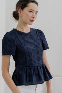 Cove Eyelet Peplum Top In Navy (XS)
